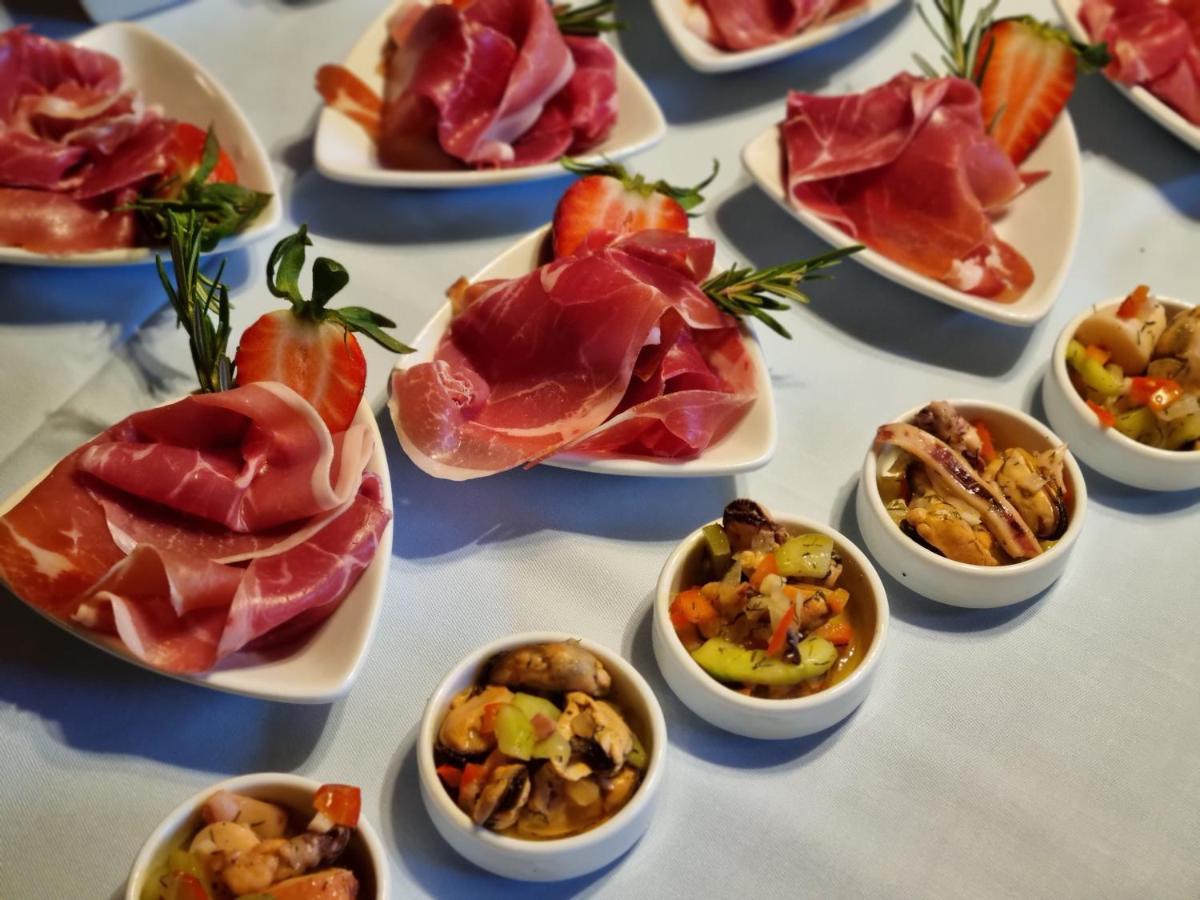 Bauer'S Pension-Restaurant-Catering Grosshabersdorf Bagian luar foto